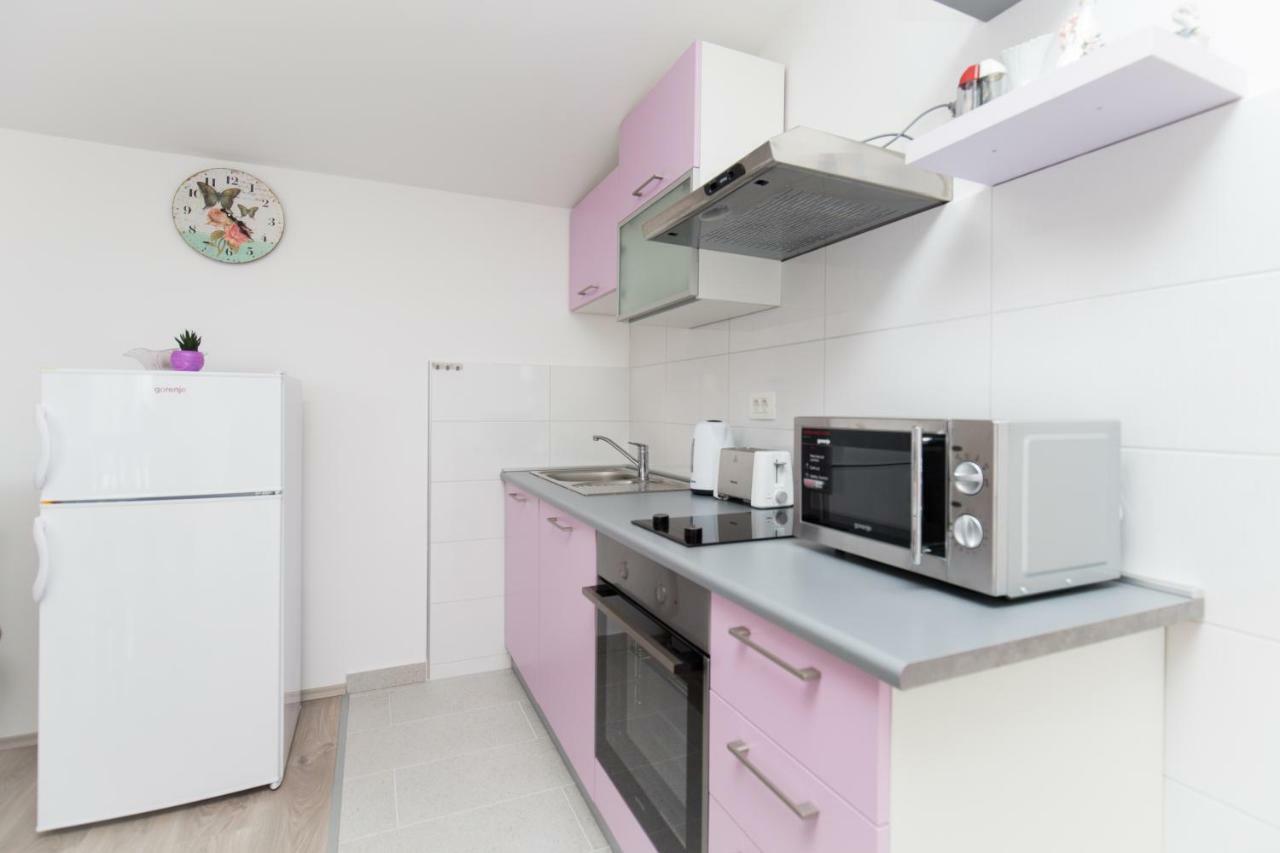 Apartment Paula โปดสตรานา ภายนอก รูปภาพ